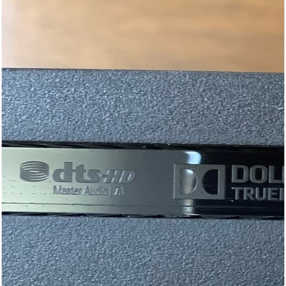 Pre-owned Sony PlayStation 4 in working condition - Picture 2 of 10